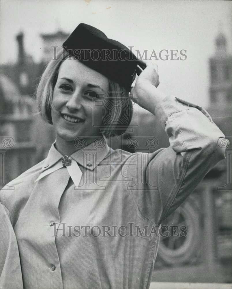 1966 Press Photo New Uniform for Girl Guide Leaders New Uniform has been Devised - Historic Images