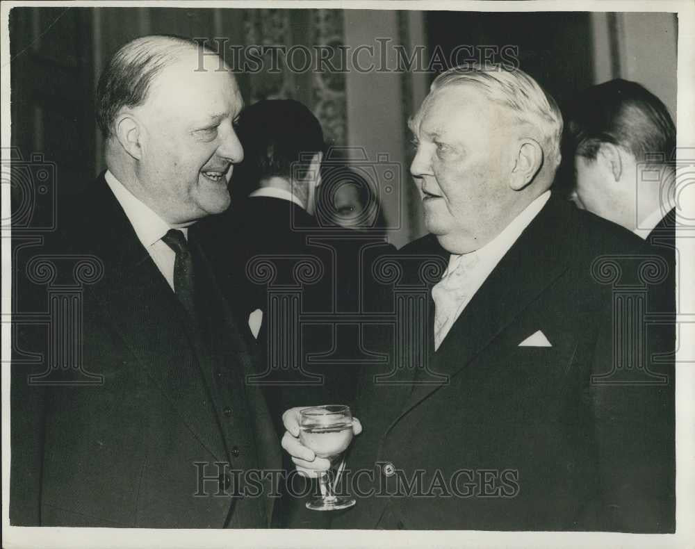 1964 Press Photo West German Chancellor Dr. Ludwig Erhard In London - Historic Images