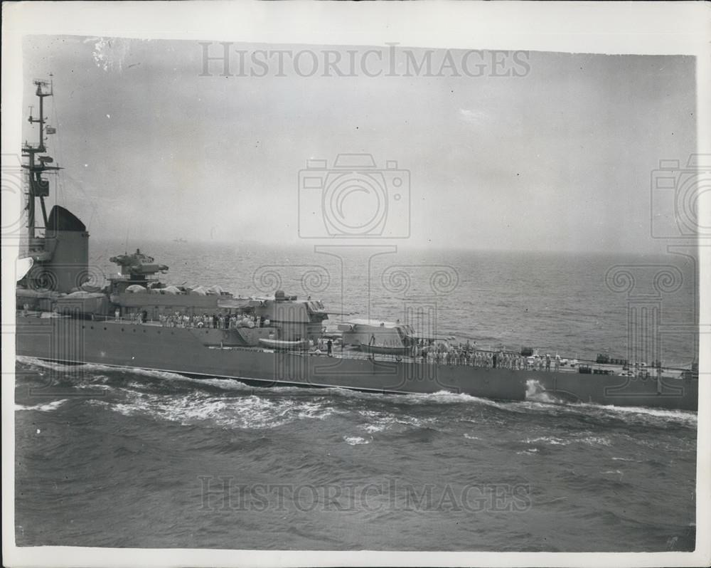 1957 Press Photo Russian Cruiser Sails Through The Channel - Historic Images