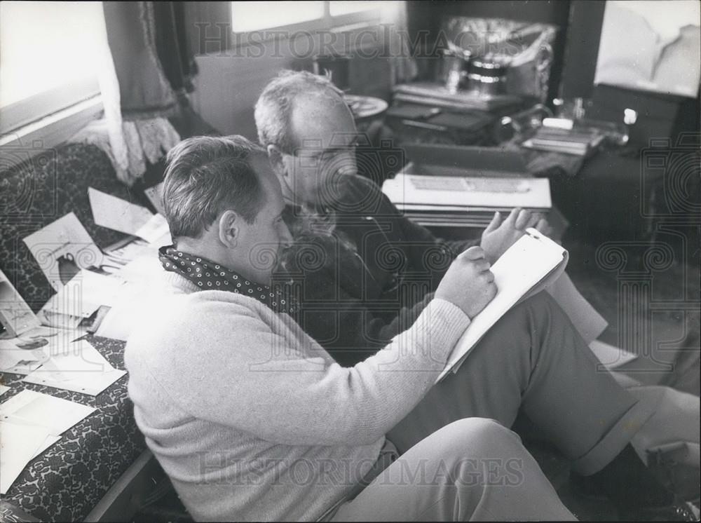 Press Photo Philip Rosenthal &amp; Designer Richard Latham - Historic Images