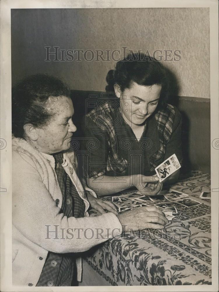 Press Photo Mrs Leni Mueller Herzogenaurach, Middle-Frankonis - Historic Images