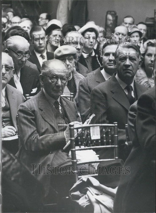 Press Photo Bidders, Sotheby's - Historic Images