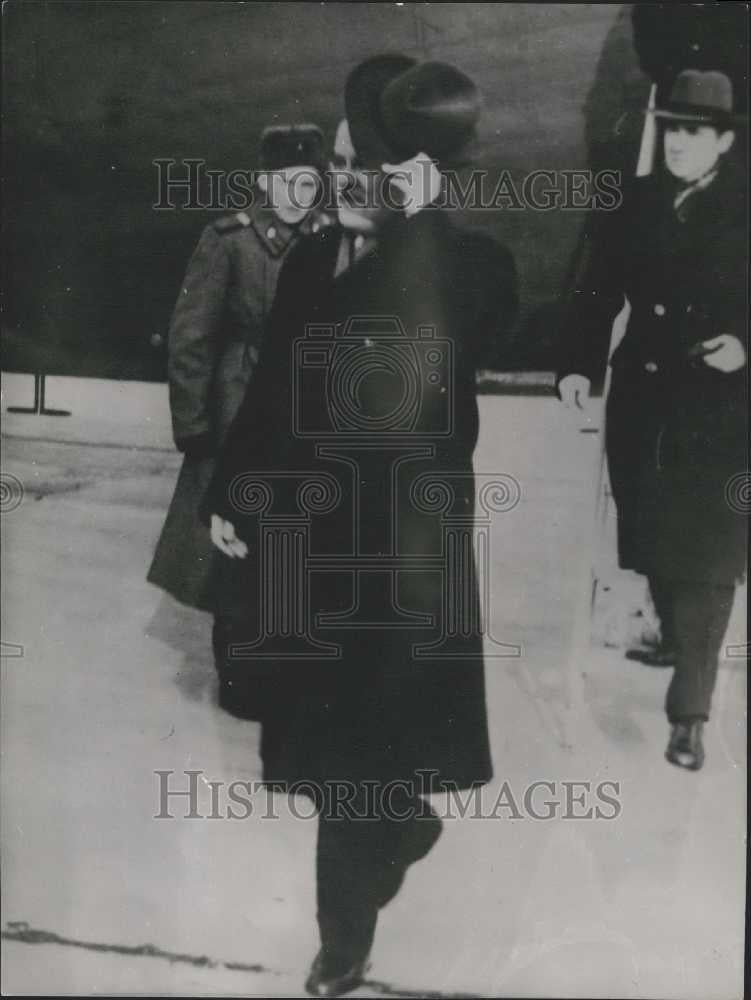 1954 Press Photo The Soviet Foreign Inister and the Soviet Ambassador in london - Historic Images