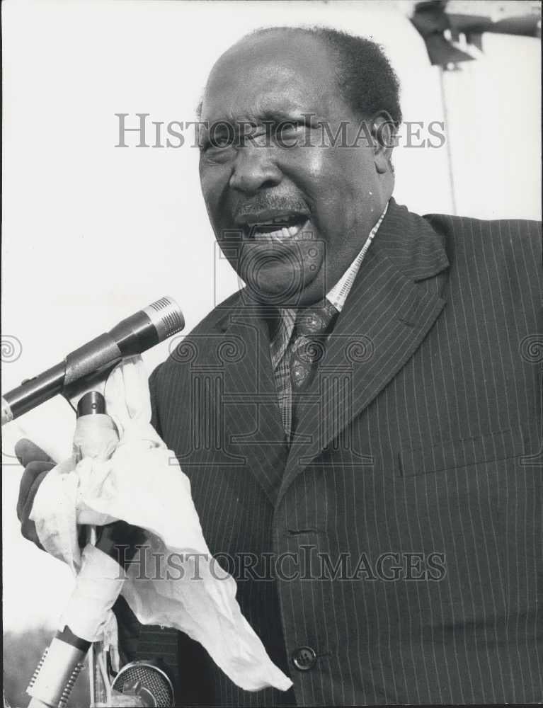 1969 Press Photo Mbiyu Koinange Kenyan Minister Of State - Historic Images