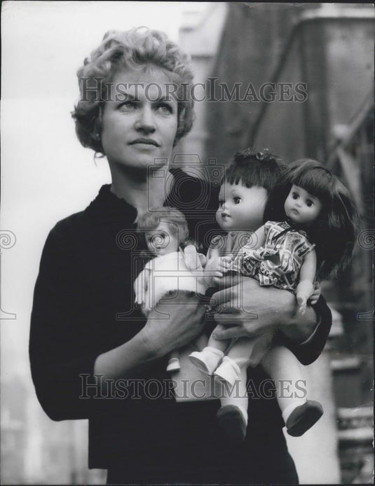 1965 Press Photo Margot Rule 3 yr Old Daughter Fiona Kidnapped By Ex-Husband - Historic Images