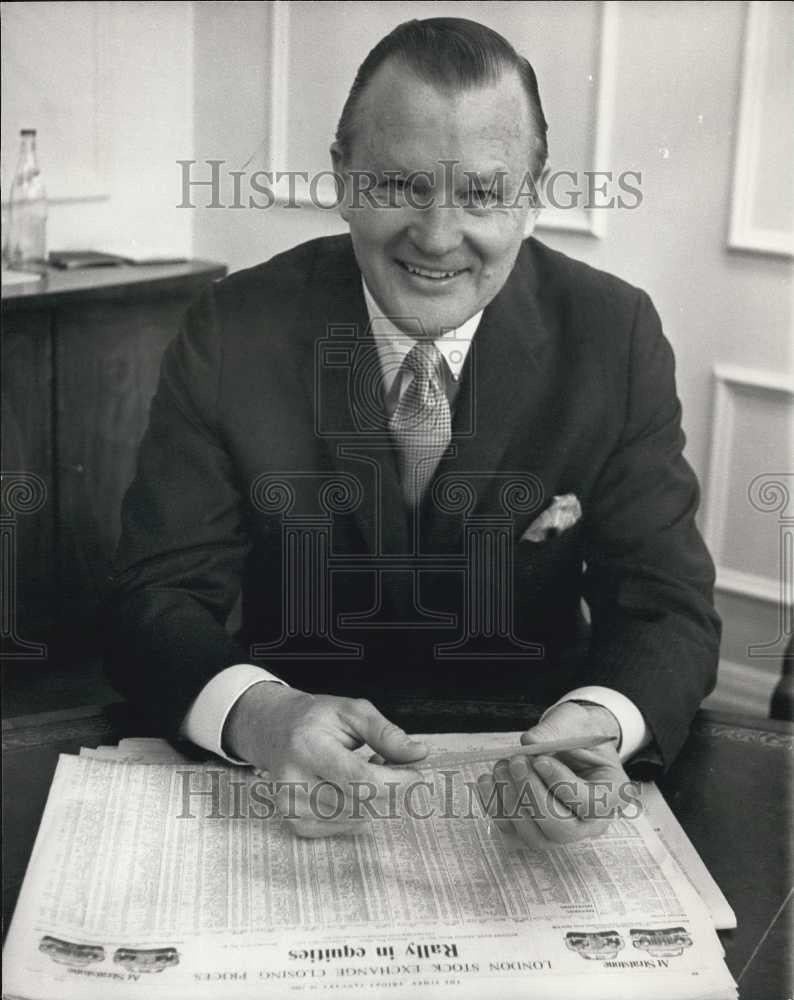 1969 Press Photo 39 Mill Dollar Bid For Rowntree By General Foods Mr Tex Cook - Historic Images