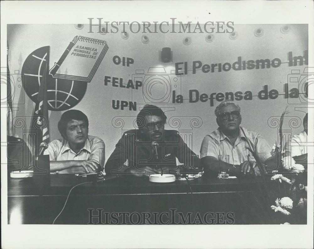 Press Photo Maraqau - Nicaraqau  3 Members of Government - Historic Images