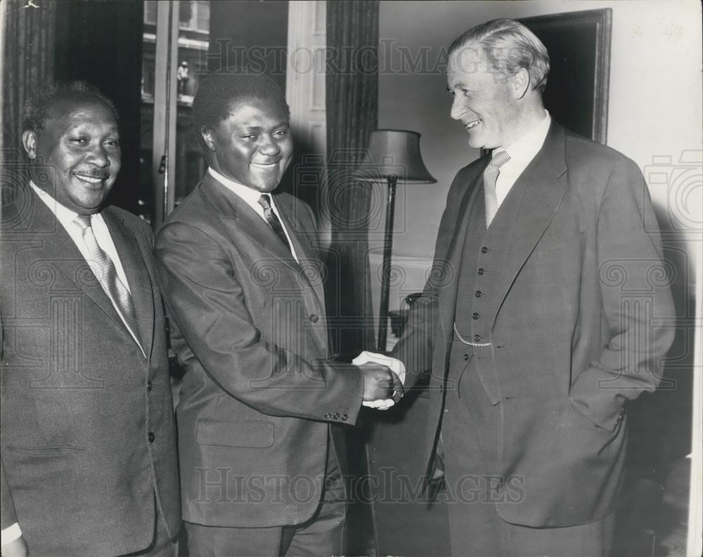 1963 Press Photo Tom Mboya In London - Historic Images