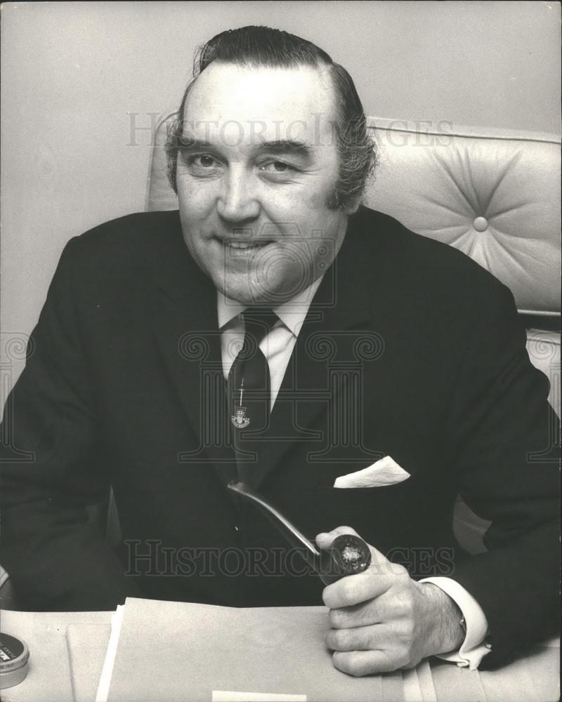 1974 Press Photo Mr. Roy Mason,New Minister of Defense - Historic Images