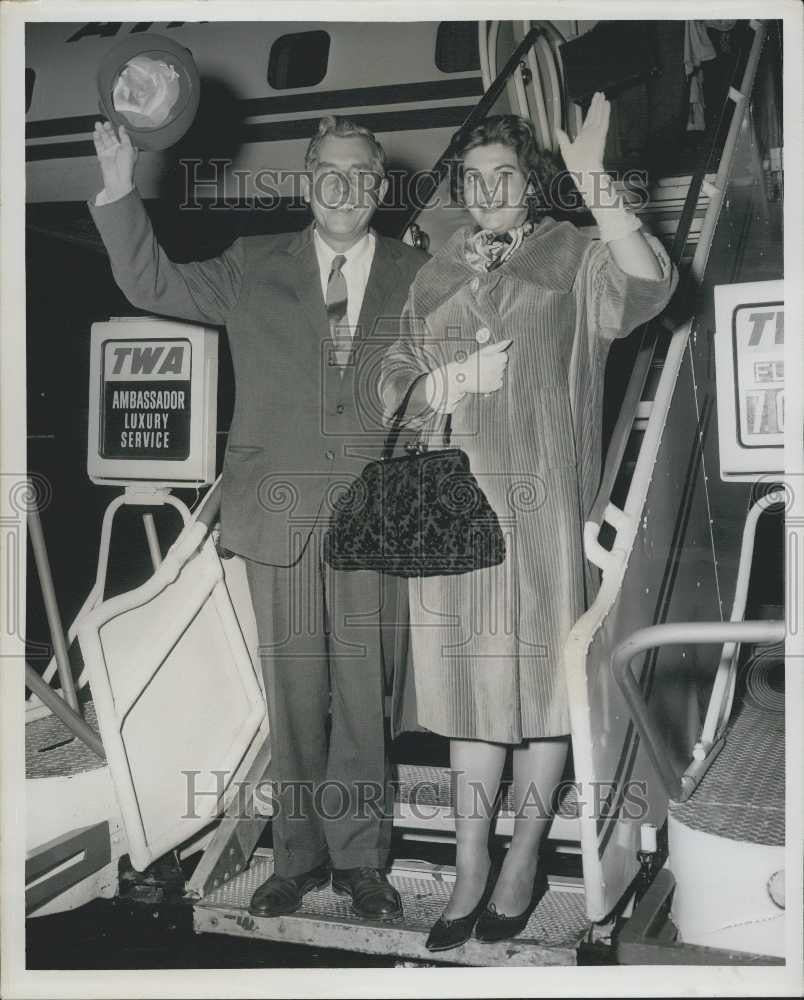 1959 Press Photo  New Jersey Governor &amp; Mrs. Robert Meyner return from Germany - Historic Images