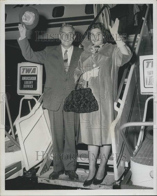 1959 Press Photo  New Jersey Governor & Mrs. Robert Meyner return from Germany - Historic Images