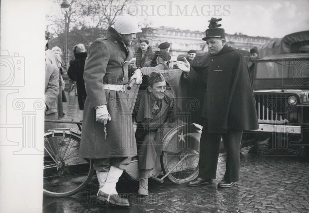 1953 Press Photo Liberation of Paris Revived Film a Scene From the Film - Historic Images