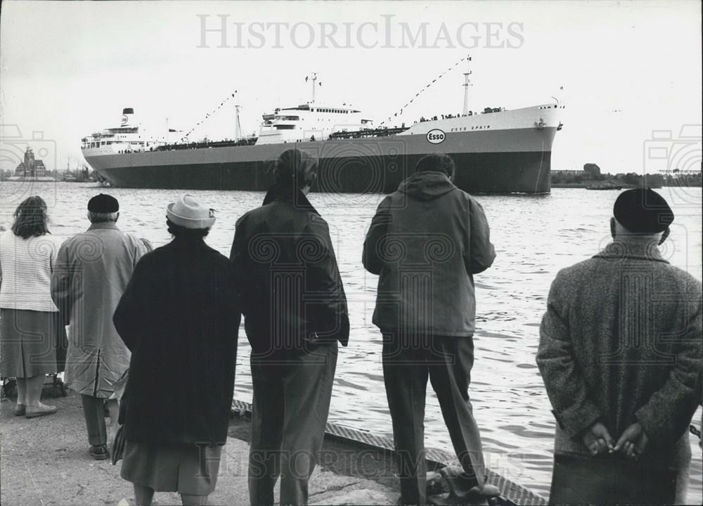 1962 Press Photo The greatest cargo-ship - Historic Images