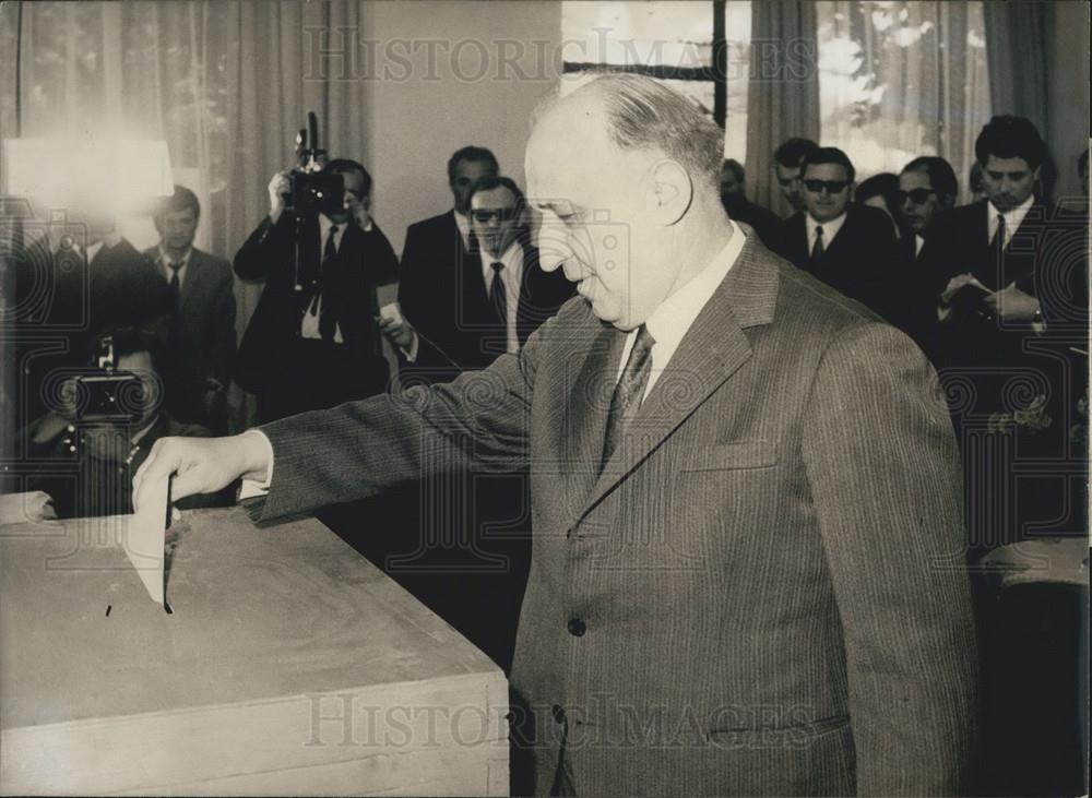 1971 Press Photo Todor Zhivkov Bulgarian Prime Minister Politician - Historic Images