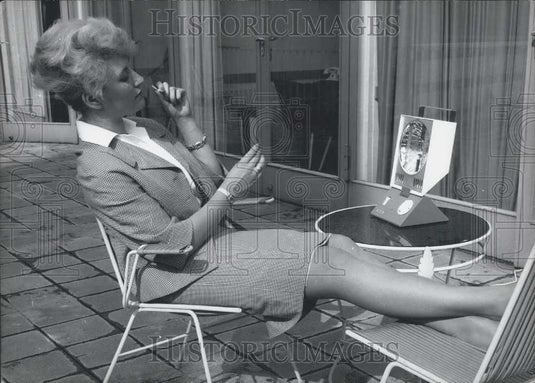 1962 Press Photo 13th Industrial Fair, Germany, Irradiation Lamp - Historic Images