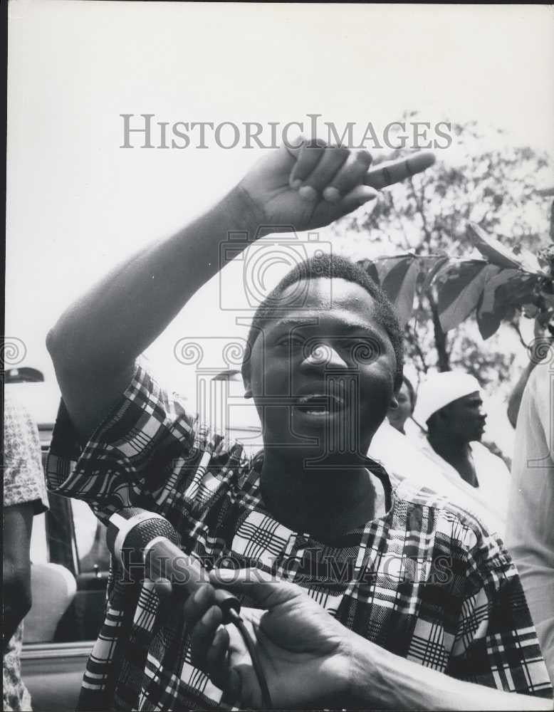 Press Photo Rashidi Mfaume Kawawa Second Vice President Tanzania - Historic Images