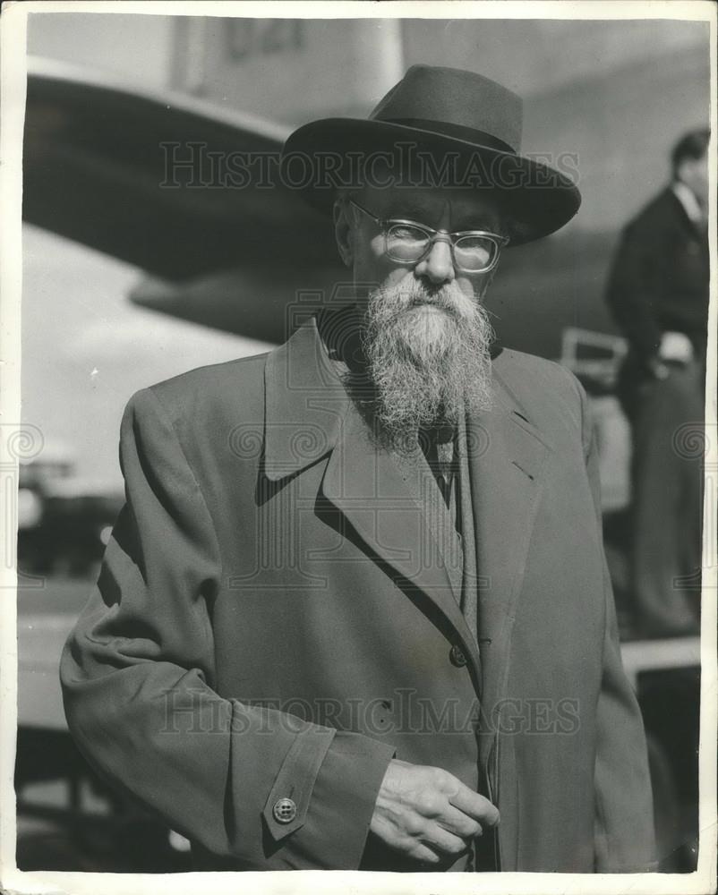 1956 Press Photo Mr Durdenevsky Russian delegate arrives for Suez talks - Historic Images