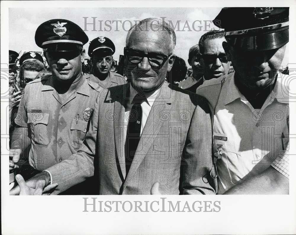 1968 Press Photo Barry Goldwater GOP Convention In Miami - Historic Images