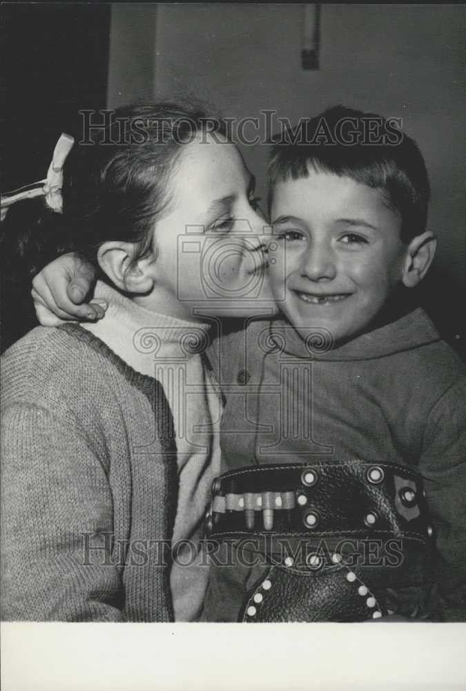 1959 Press Photo Life Saver Jocelyne with brother Alain Warehouse Fire Survivors - Historic Images