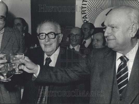 1976 Press Photo Socialist leader Piero Nenni &Francesco De Martino - Historic Images