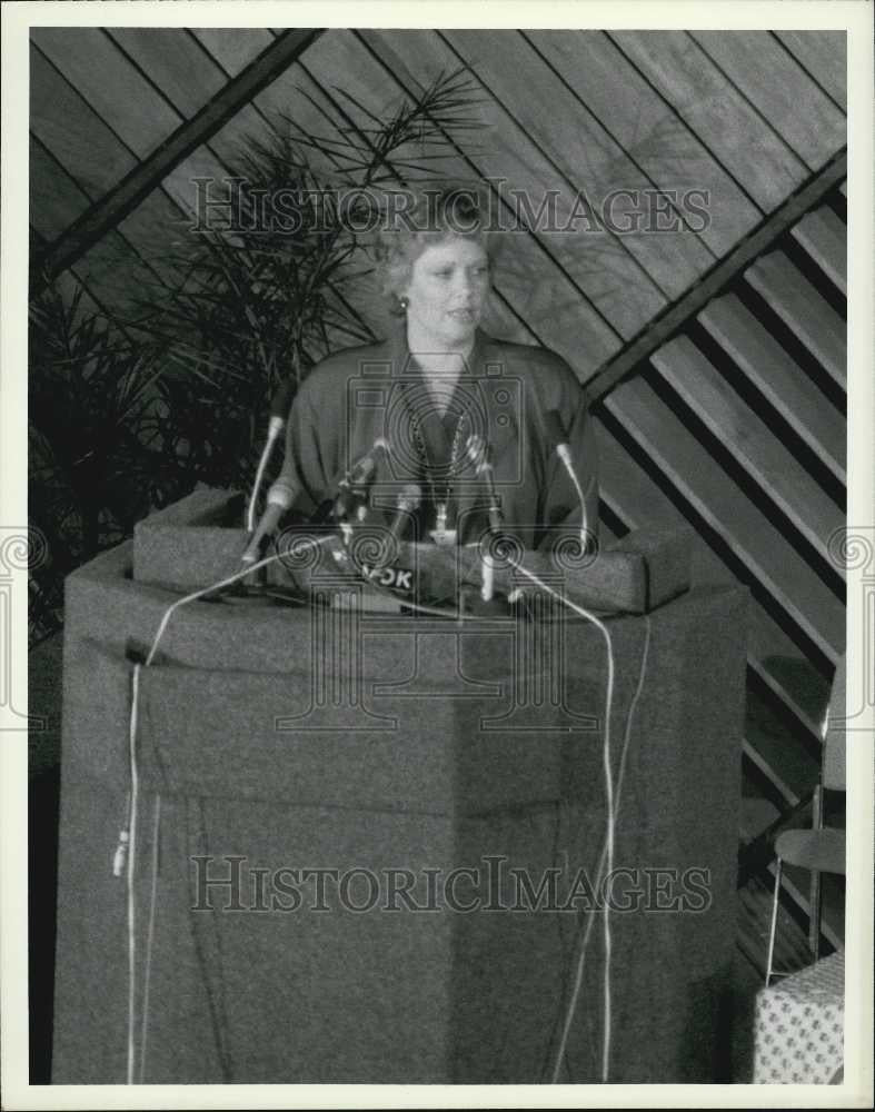 1985 Press Photo Ms. Maureen Reagan at Conference on UN Women&#39;s decade - Historic Images