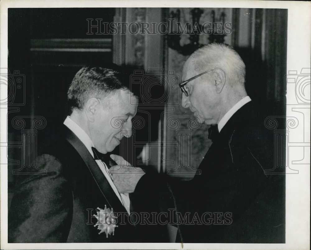 1962 Press Photo General Catroux Grand Chancellor of the Legion of Honor - Historic Images