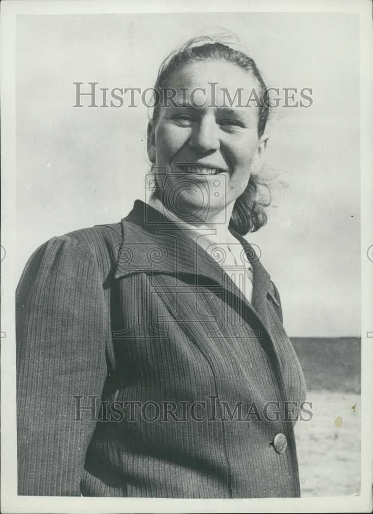 1955 Press Photo G. Mukhina Soviet National World Parachute Record Holder - Historic Images