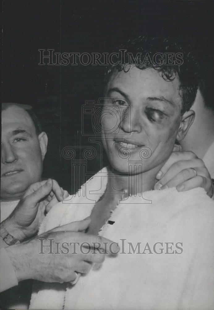 1957 Press Photo Boxer Cherif Hamia - Historic Images