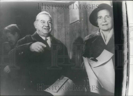 1966 Press Photo Bavarian State Elections-Germans Go To The Polls In Munich - Historic Images