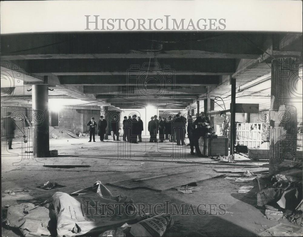 1968 Press Photo Main Booking Hall Construction Oxford Circus - Historic Images