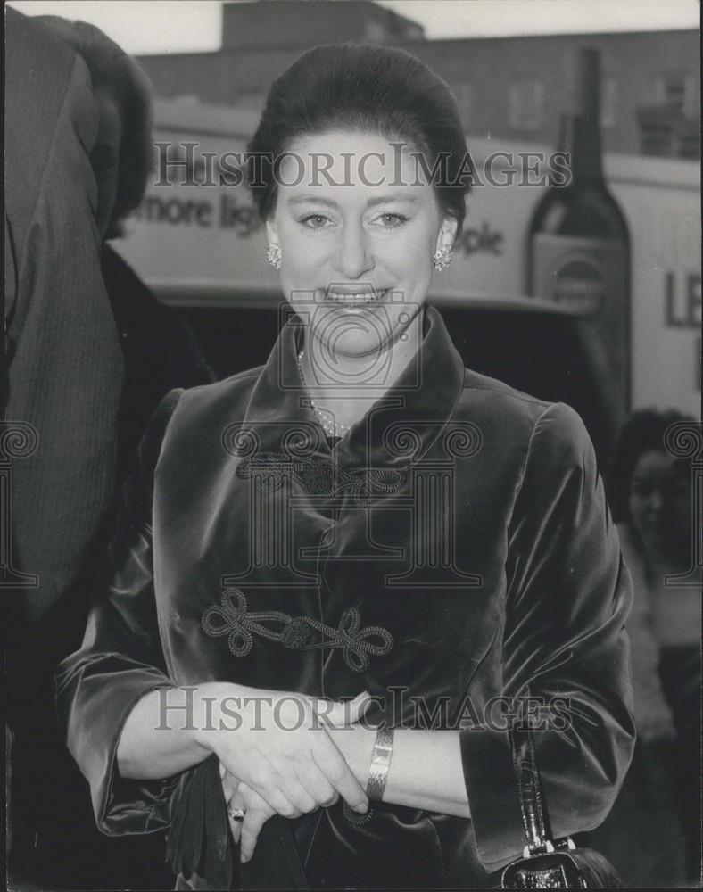 1972 Press Photo Princess Margaret Visiting Royal National Institute For Blind - Historic Images