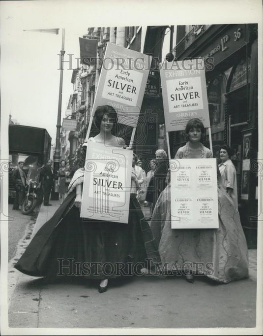 1960 Press Photo Models in Early American Costume - Historic Images