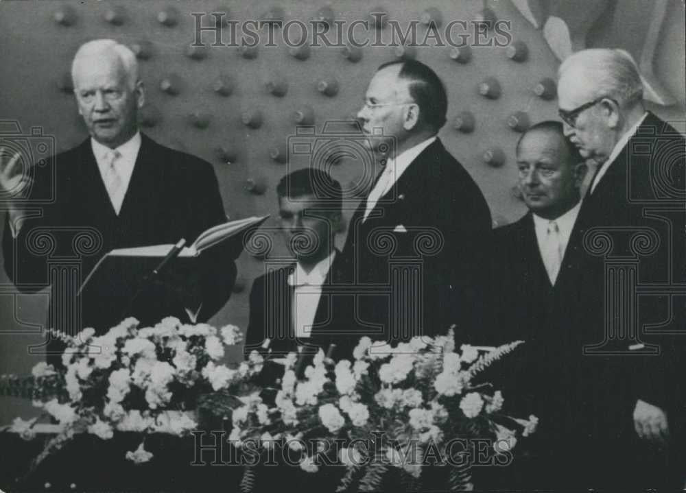 1959 Press Photo New German President Heinrich Lubke Takes Oath - Historic Images