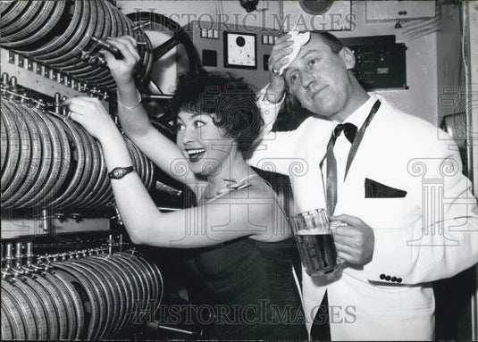 1961 Press Photo Yugoslavian actress Elma Karlowa - Historic Images
