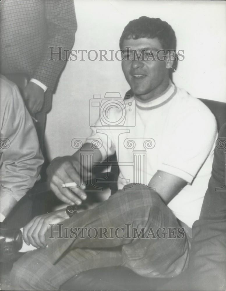 1969 Press Photo American Gunman Raphael Minichielli Hijacks Boeing 707 Jet - Historic Images