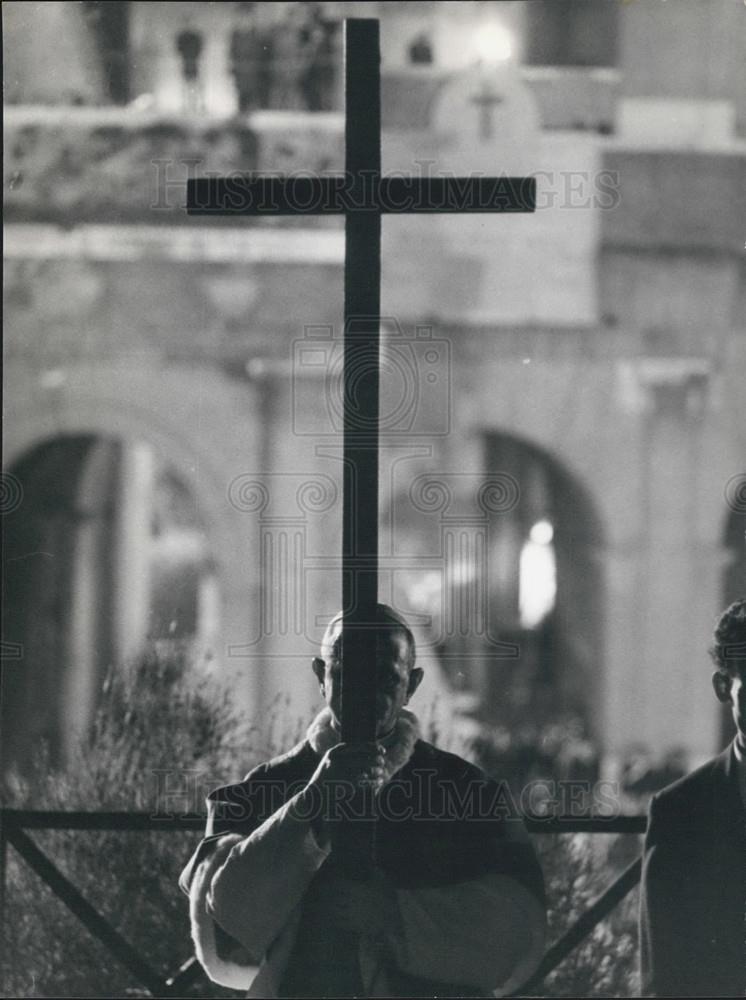 1965 Press Photo Pope Paul VI Attends Via Crucis Ceremony - Historic Images