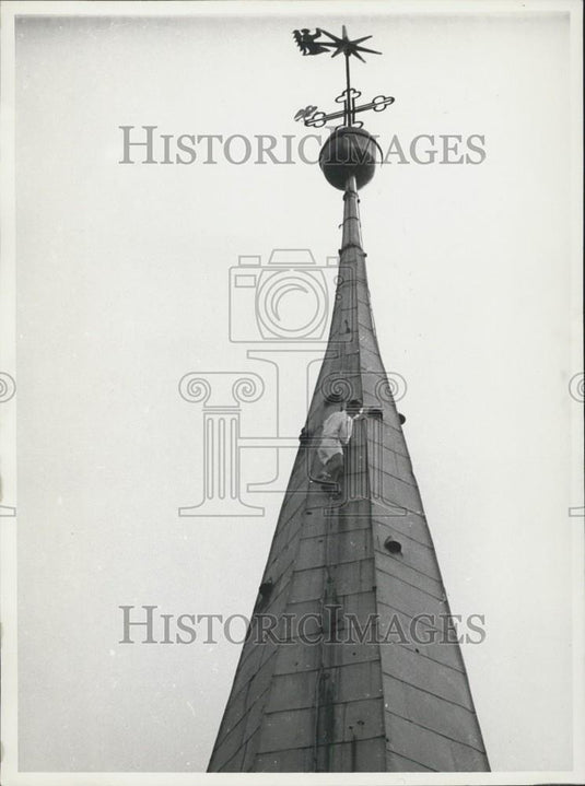 Press Photo Karl Guenther on the top of 76 meters high St.Lorenz-Church - Historic Images