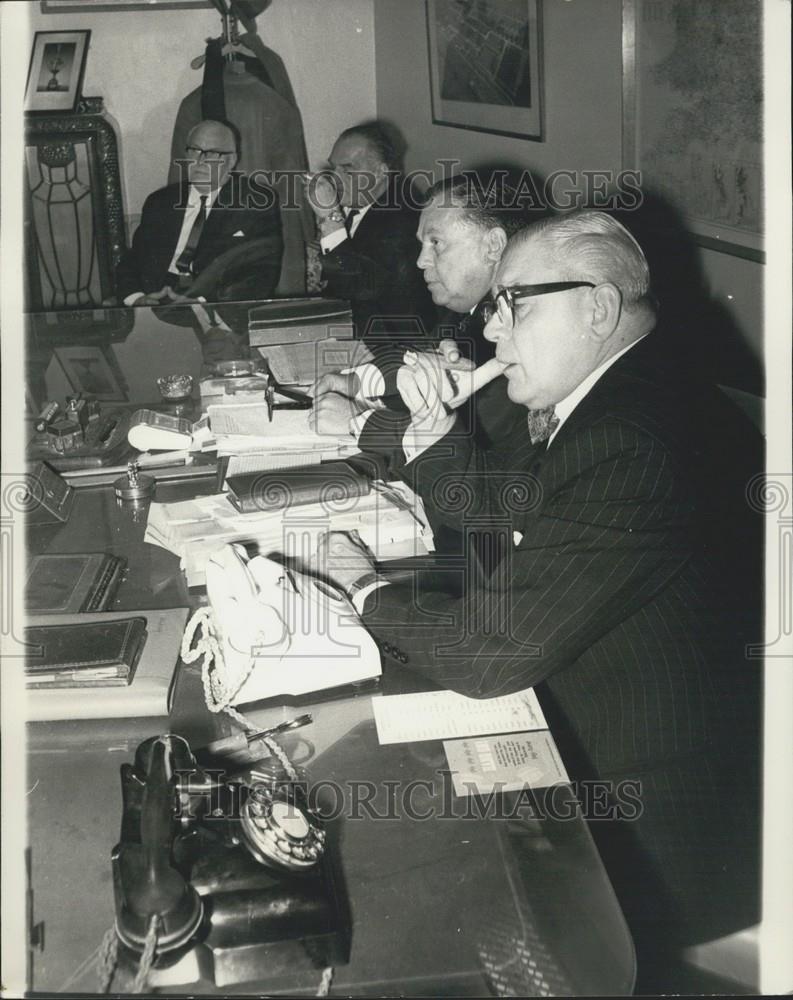 1968 Press Photo Sir Billy Butlin Addressing the Press Conf-I'm Backing Britain - Historic Images