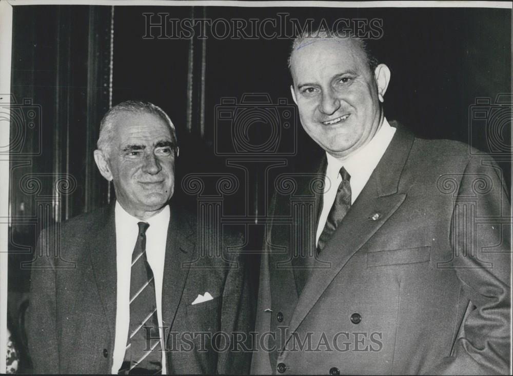 1966 Press Photo Smiles from the British Foreign Secretary - Historic Images