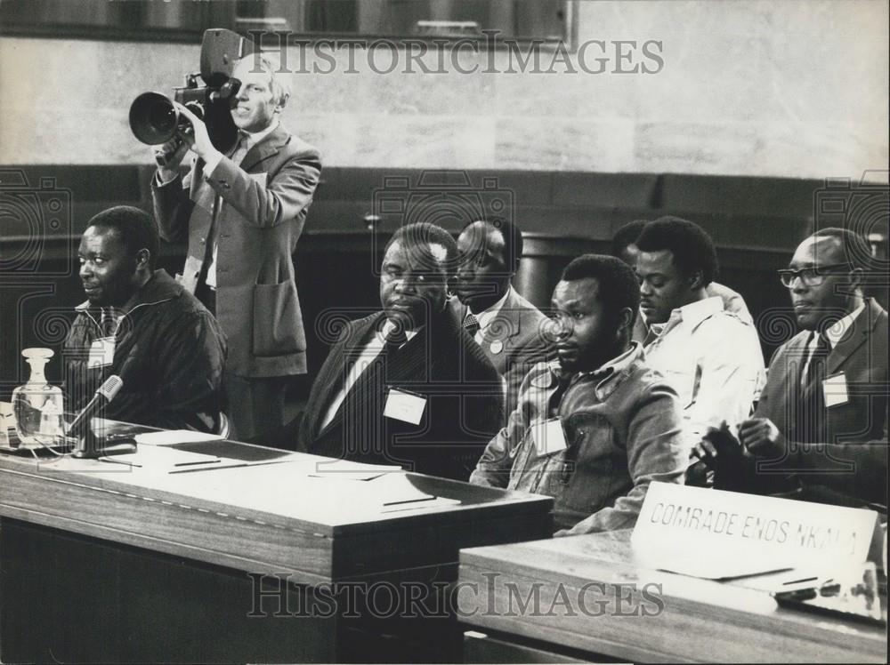 1976 Press Photo Geneva-Conference on Rhodesia - Historic Images