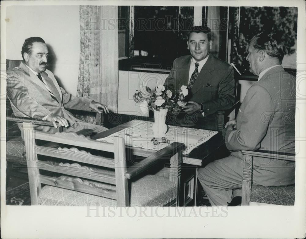 1955 Press Photo President Tito Vice A.I. Mokoyan Soviet Union Rankovic Belje - Historic Images