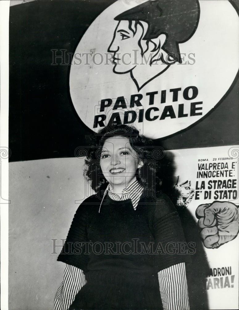 1972 Press Photo Fashion Mannequin as candidate in Italian election - Historic Images