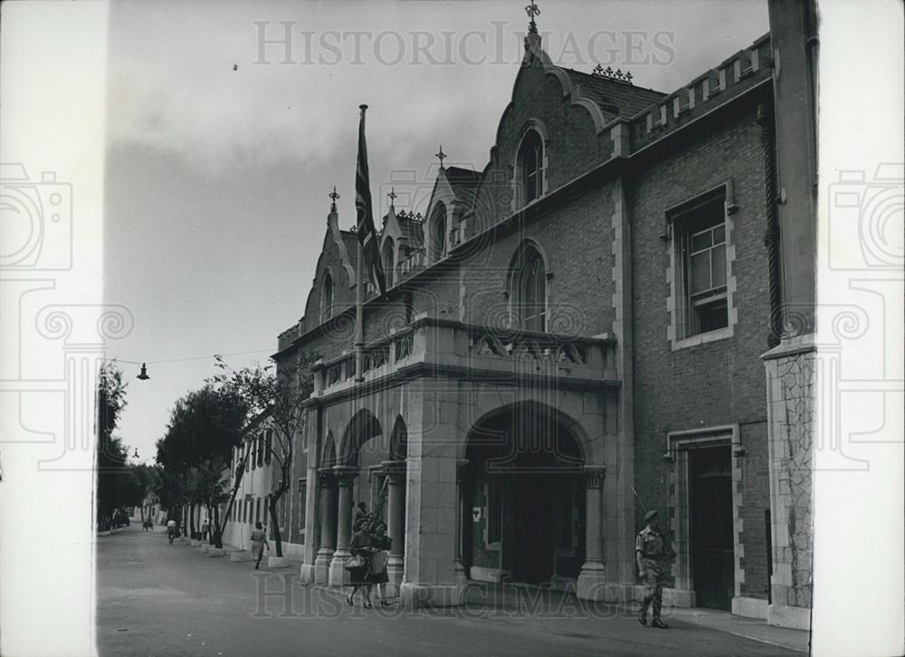 Press Photo Government House home of the Governor of Gibraltar - Historic Images