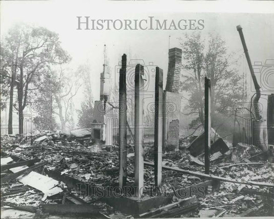 1968 Press Photo Hundreds Homeless In Australian Bush Fires - Historic Images