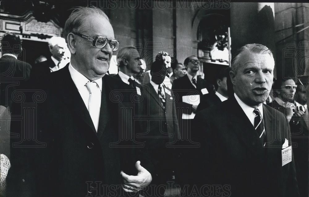 Press Photo Prime Minister Sweden Tage Erlander OECD Secretary Van Lannep - Historic Images