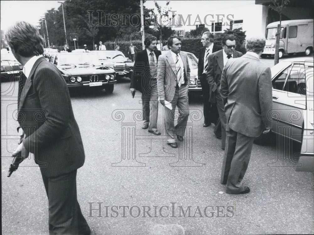 Press Photo Franz Josef Strauss Chairman of CSU in Front of Bundeshaus - Historic Images