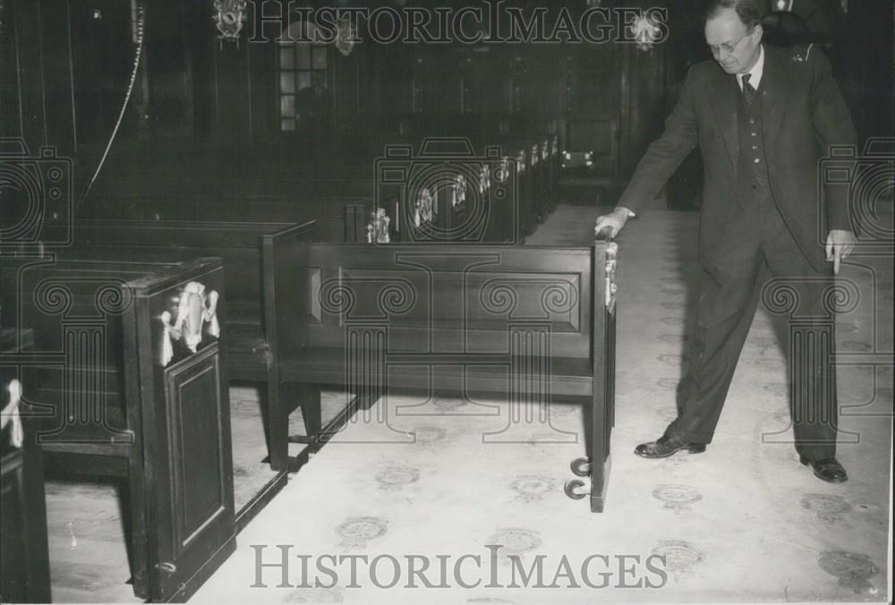 1958 Press Photo St. Clement Danes Church Royal Air Force Expandable Pew - Historic Images