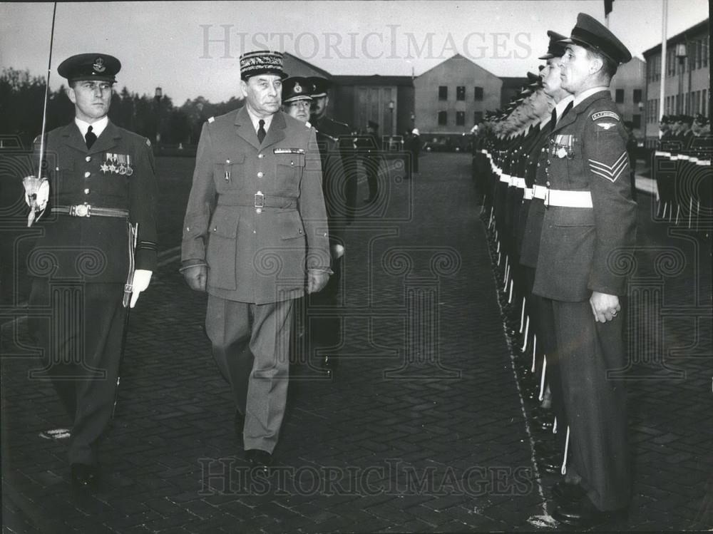 1956 Press Photo General Jean-Etienne Valluy, Royal Air Force - Historic Images