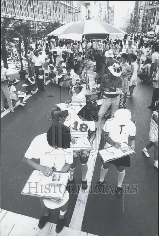 Press Photo Ginza Street Tokyo Japan Artists - Historic Images