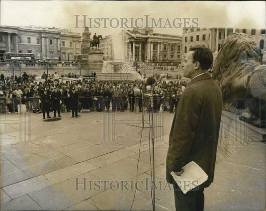 1970 Press Photo Campaign for Nuclear Disarmament's Annual Easter March - Historic Images